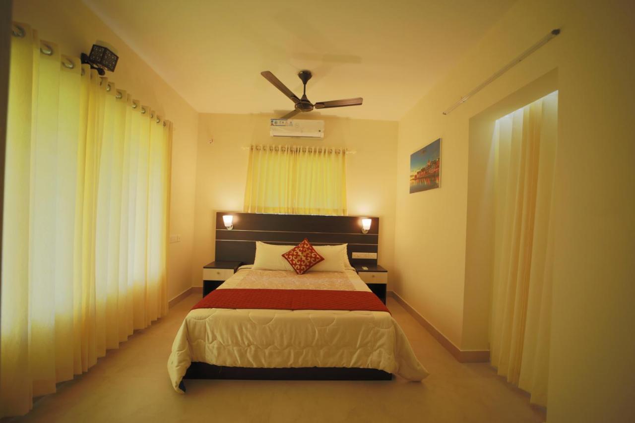 Green Royale Living Spaces - Luxury Serviced Apartments Thiruvananthapuram Exterior photo